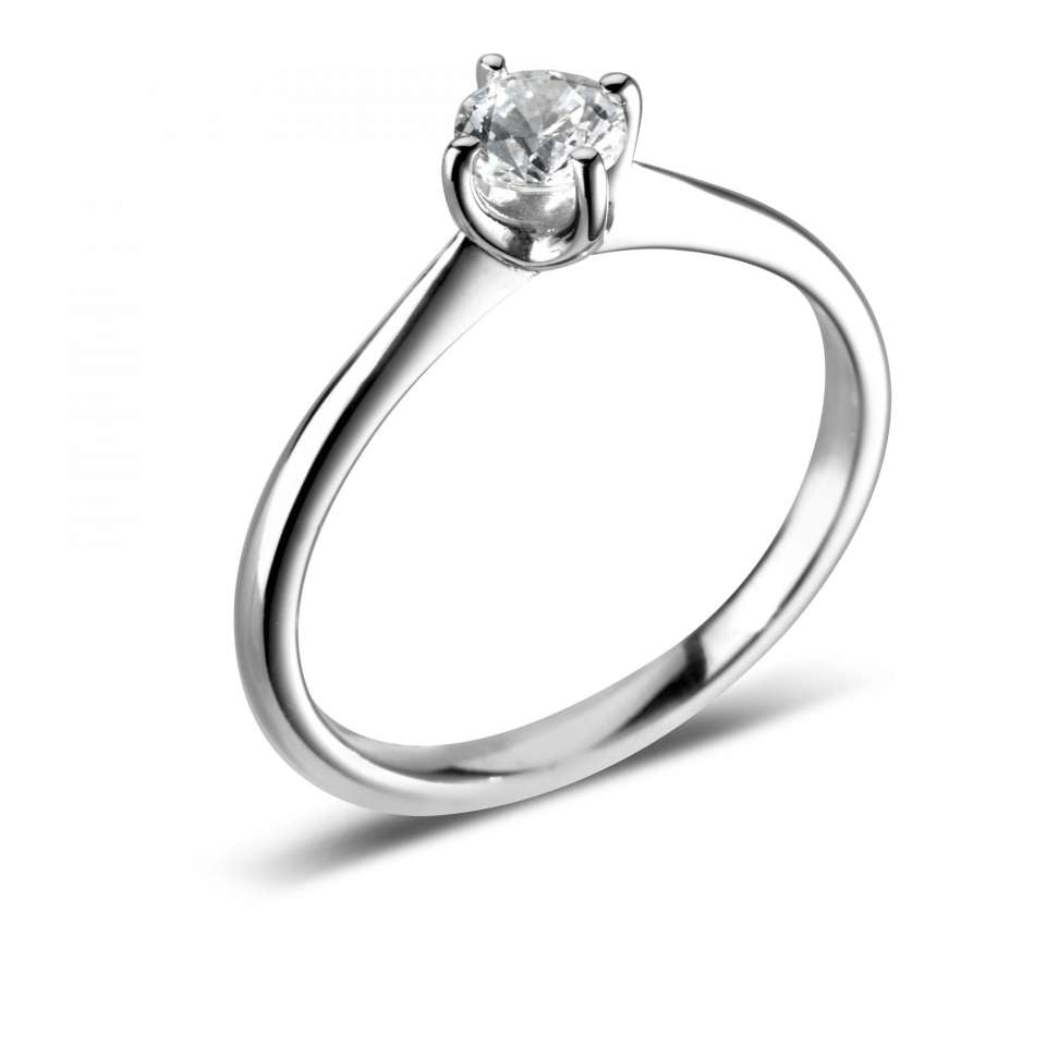 AN ORGANIC COMPASS SET FOUR CLAW SOLITAIRE WITH PLAIN SHOULDERS.